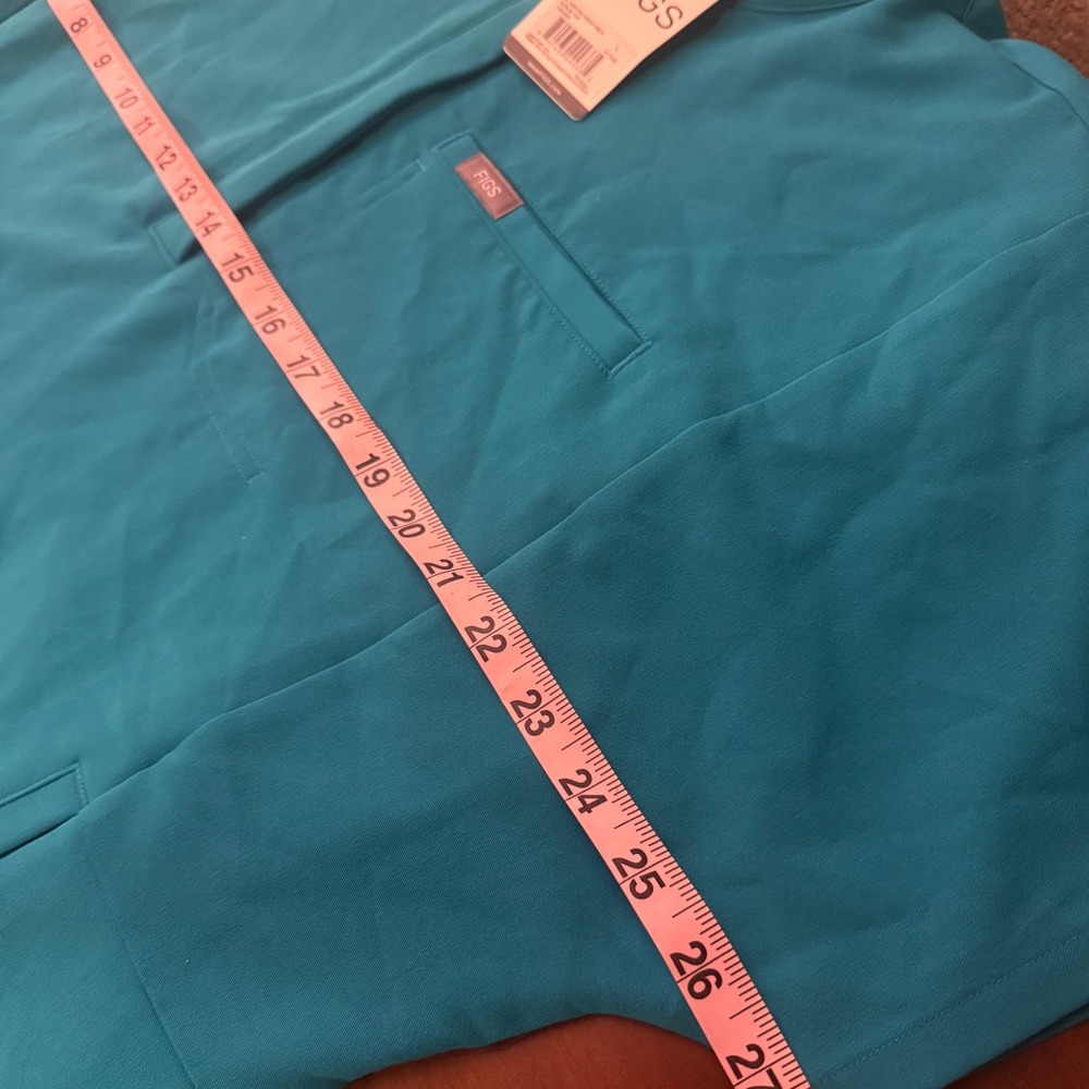 FIGS Montex Mock Neck Scrub Top Teal Blue Womens Large 1000836 NWT - Picture 6 of 6